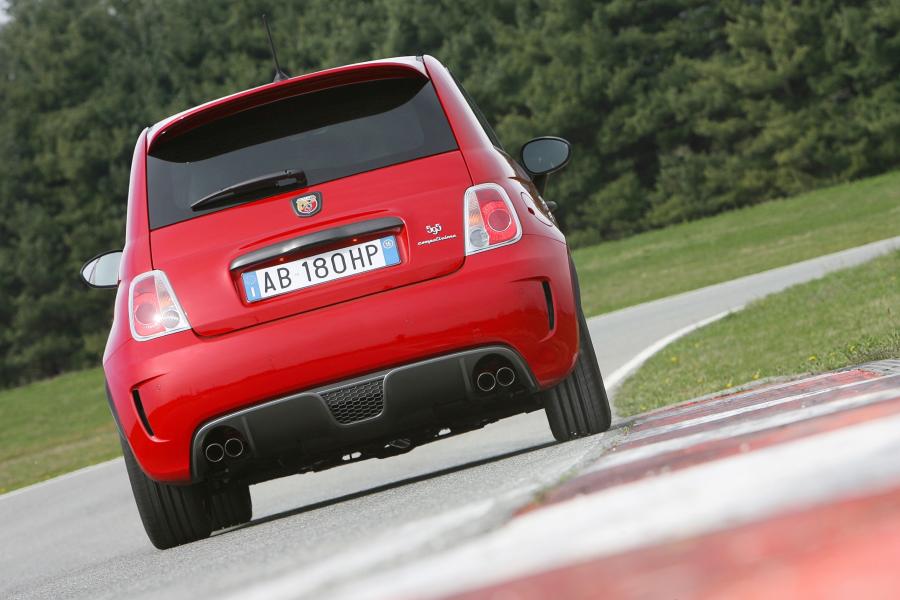  Abarth 595 Competizione 2012 года  (фото 14 из 47)
